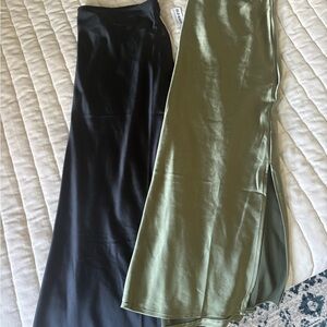Old Navy Black and Olive Maxi Skirt